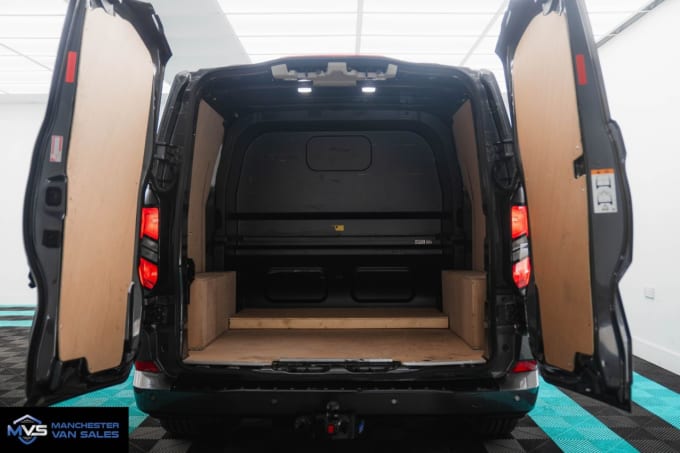 2024 Ford Transit Custom