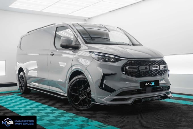 2025 Ford Transit Custom