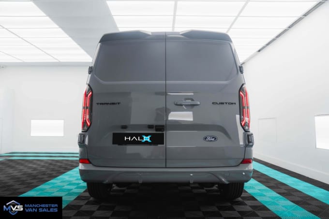 2025 Ford Transit Custom