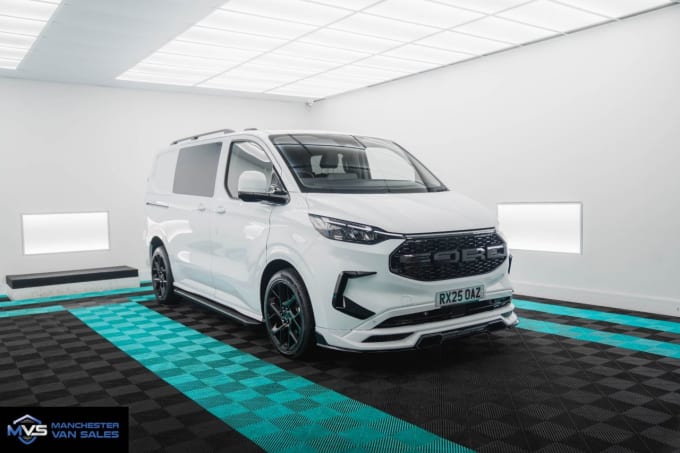 2025 Ford Transit Custom