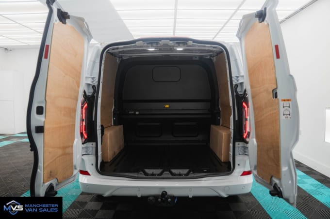 2025 Ford Transit Custom