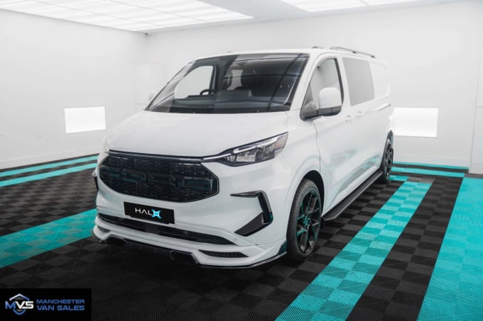 2025 Ford Transit Custom