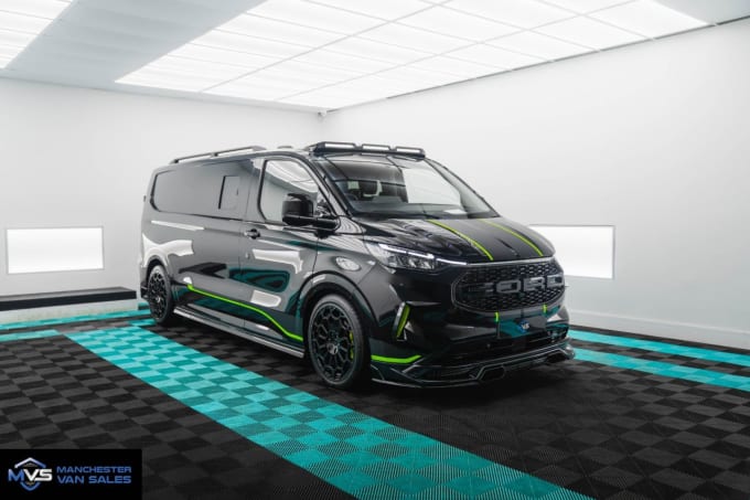 2025 Ford Transit Custom