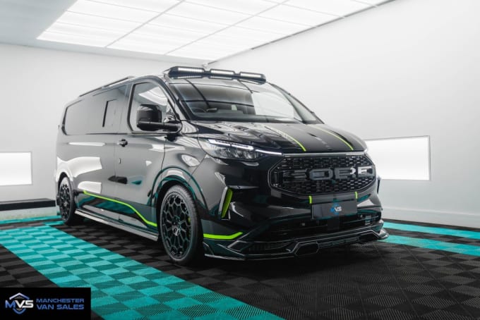 2025 Ford Transit Custom