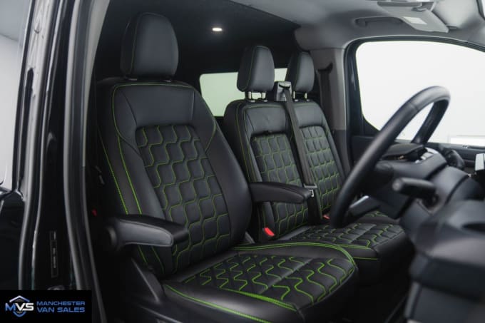 2025 Ford Transit Custom