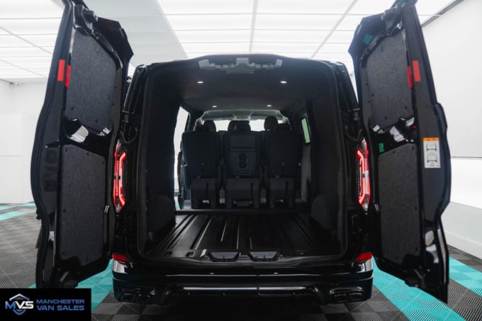 2025 Ford Transit Custom