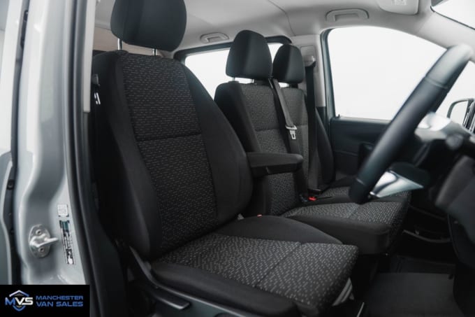 2025 Mercedes-benz Vito