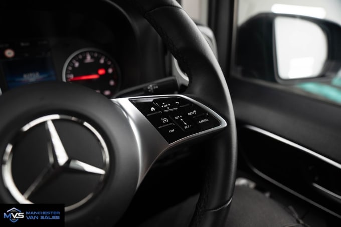 2025 Mercedes-benz Vito