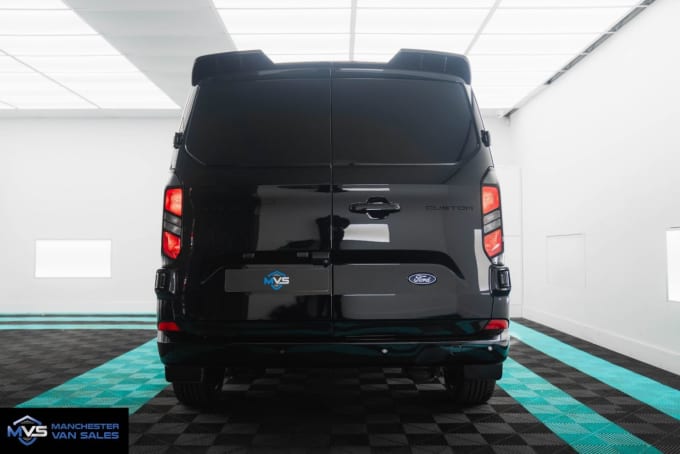 2024 Ford Transit Custom