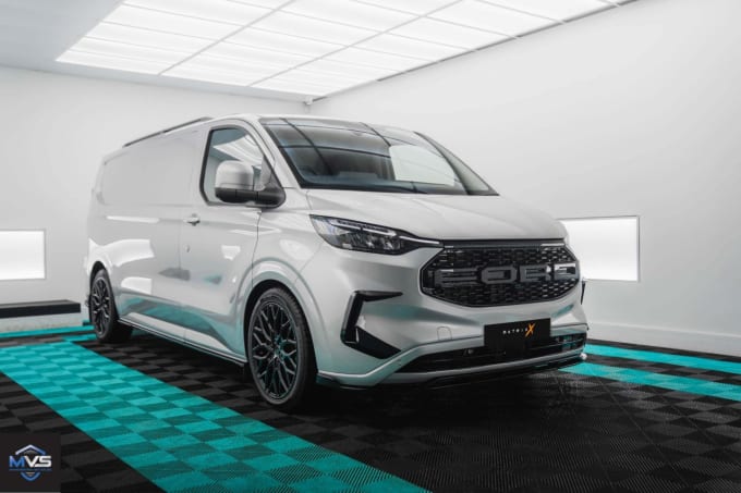 2024 Ford Transit Custom