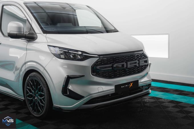 2024 Ford Transit Custom