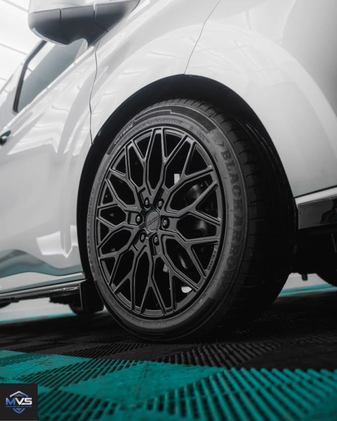 2024 Ford Transit Custom