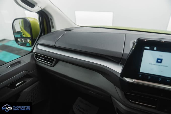 2025 Volkswagen Transporter