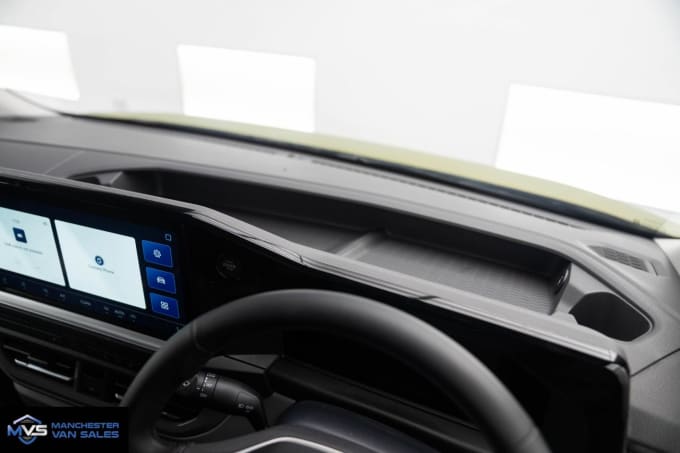 2025 Volkswagen Transporter