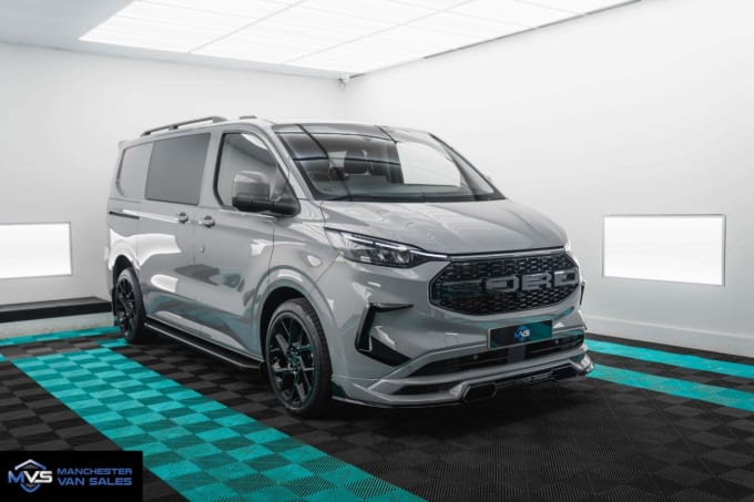 2025 Ford Transit Custom