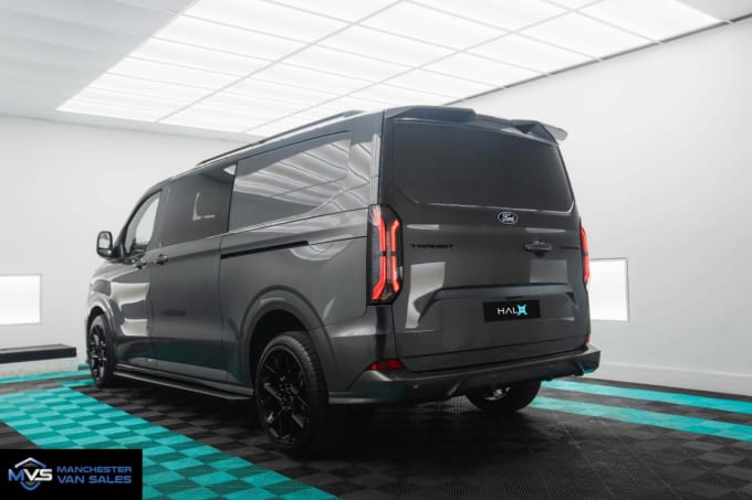 2025 Ford Transit Custom