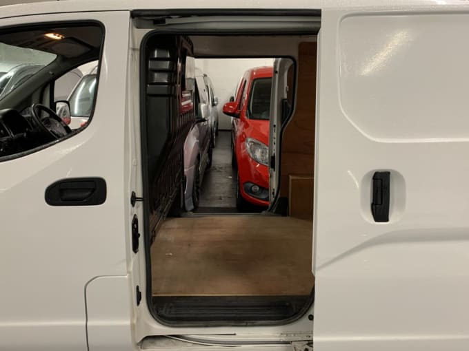 2017 Nissan Nv200