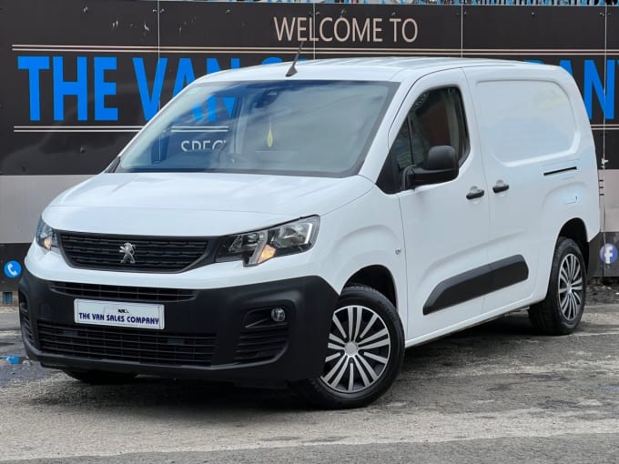 2025 Peugeot Partner