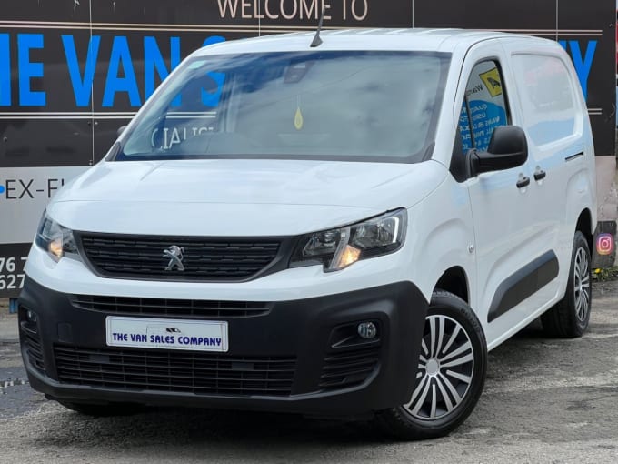 2025 Peugeot Partner