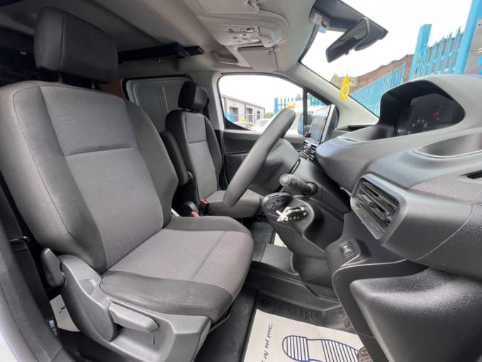 2025 Peugeot Partner