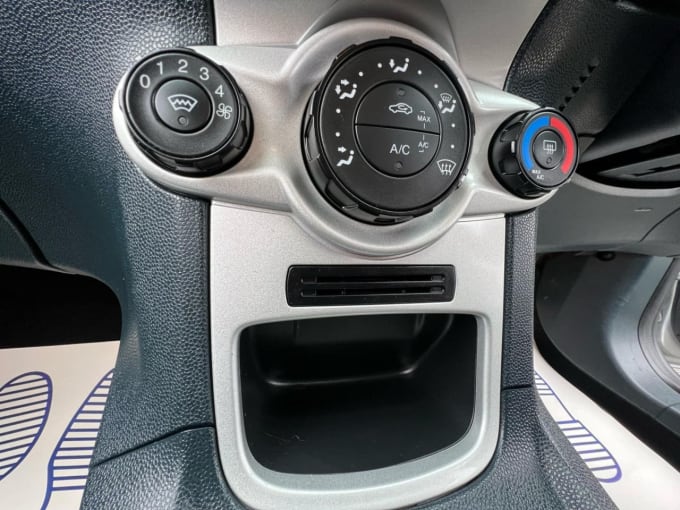 2025 Ford Fiesta