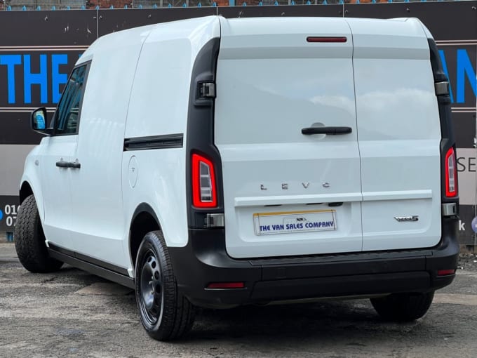 2025 Levc Vn5