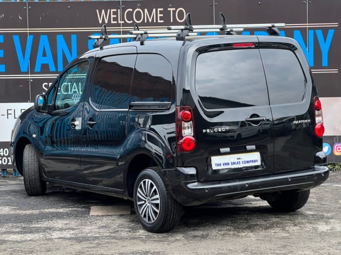 2025 Peugeot Partner