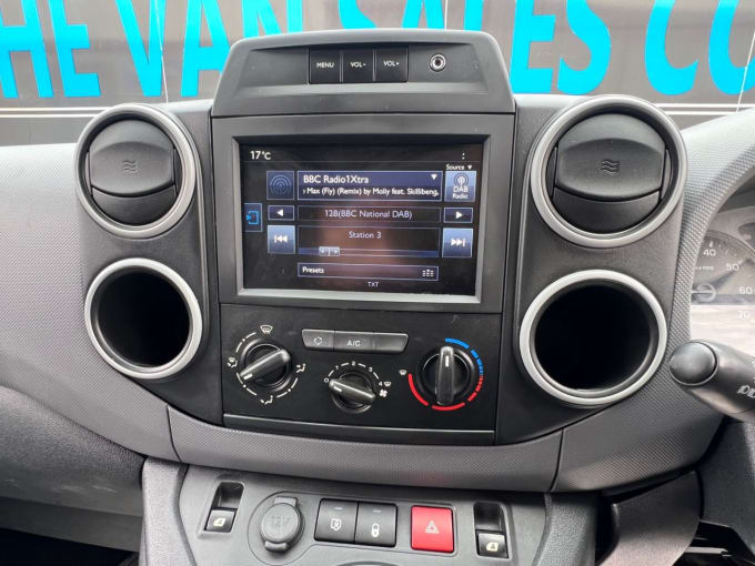 2025 Peugeot Partner