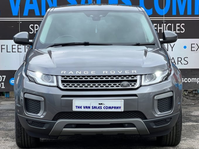 2025 Land Rover Range Rover Evoque