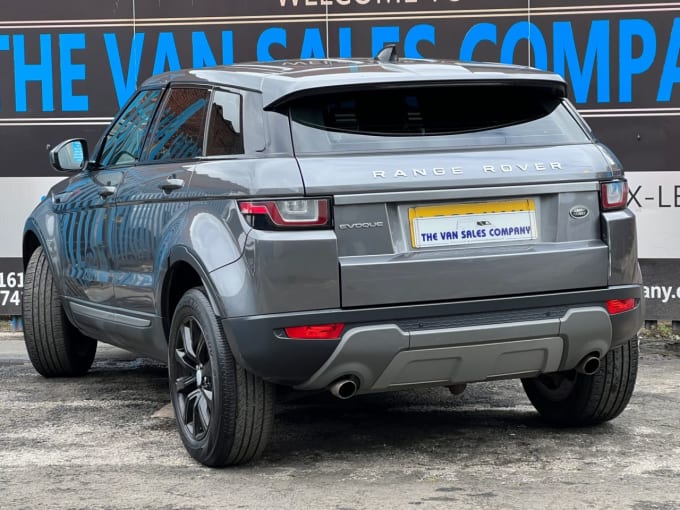 2025 Land Rover Range Rover Evoque