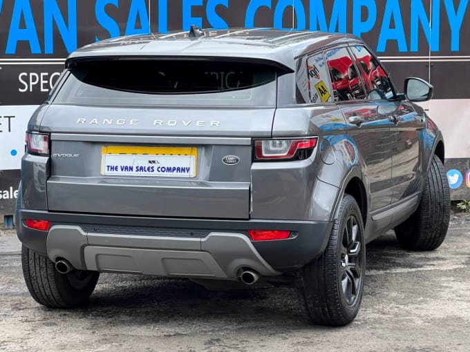 2025 Land Rover Range Rover Evoque