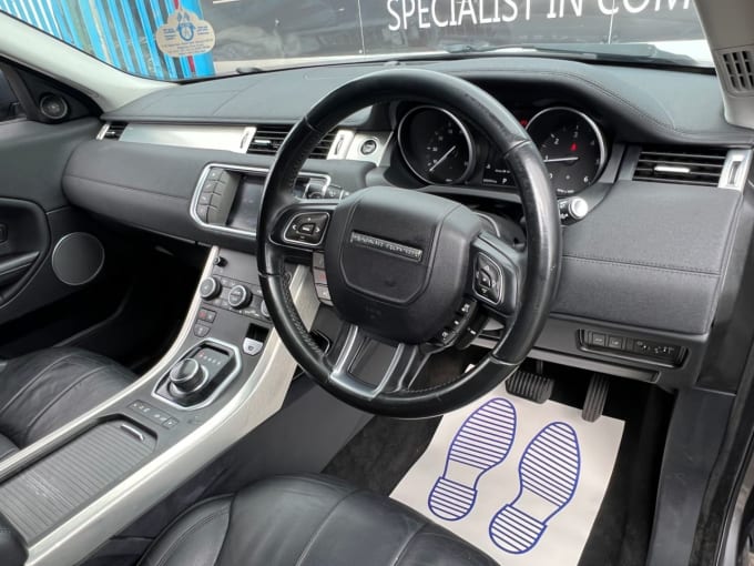 2025 Land Rover Range Rover Evoque