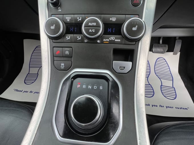 2025 Land Rover Range Rover Evoque