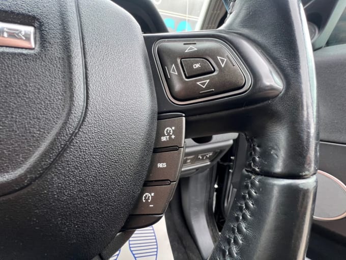 2025 Land Rover Range Rover Evoque