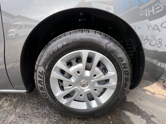 2025 Vauxhall Vivaro