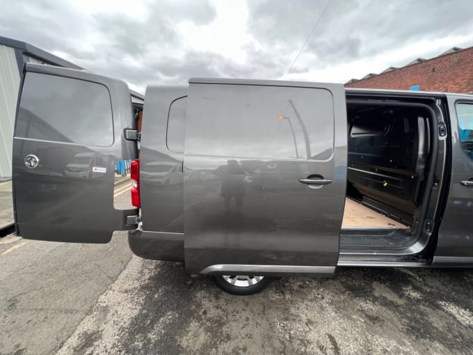 2025 Vauxhall Vivaro