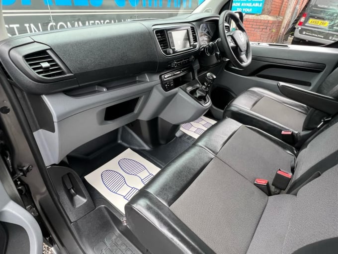 2025 Vauxhall Vivaro