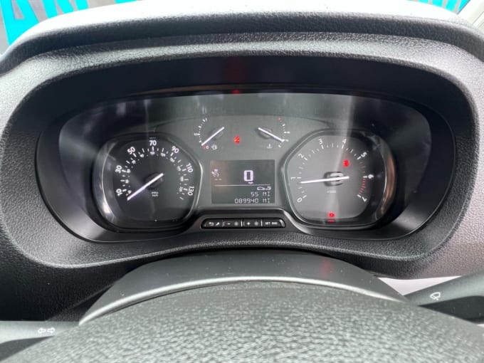 2025 Vauxhall Vivaro