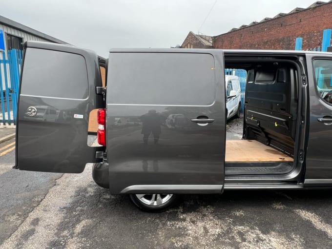 2025 Vauxhall Vivaro