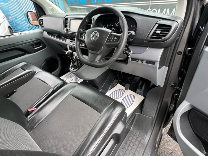 2025 Vauxhall Vivaro