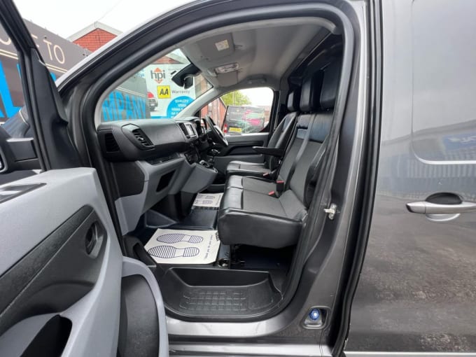 2025 Vauxhall Vivaro
