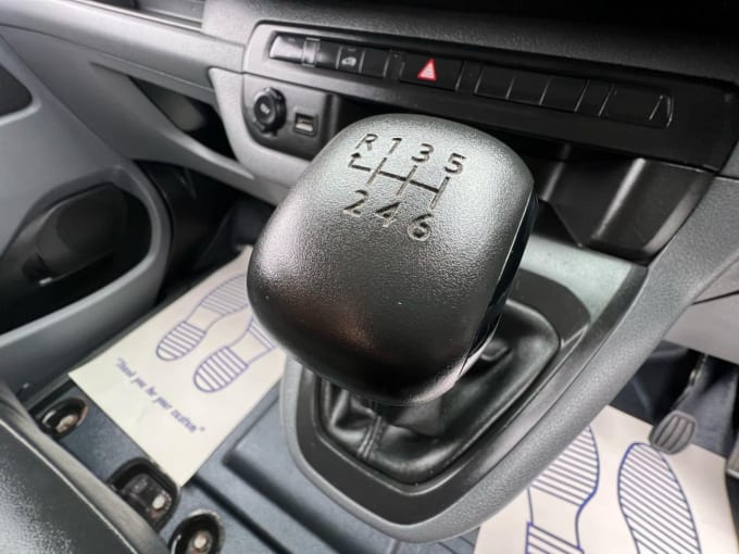 2025 Vauxhall Vivaro