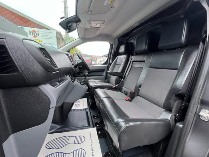 2025 Vauxhall Vivaro