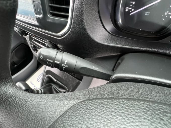 2025 Vauxhall Vivaro