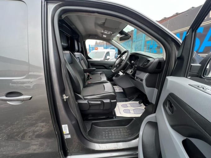 2025 Vauxhall Vivaro
