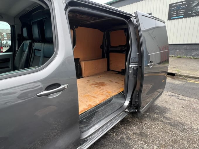 2025 Vauxhall Vivaro