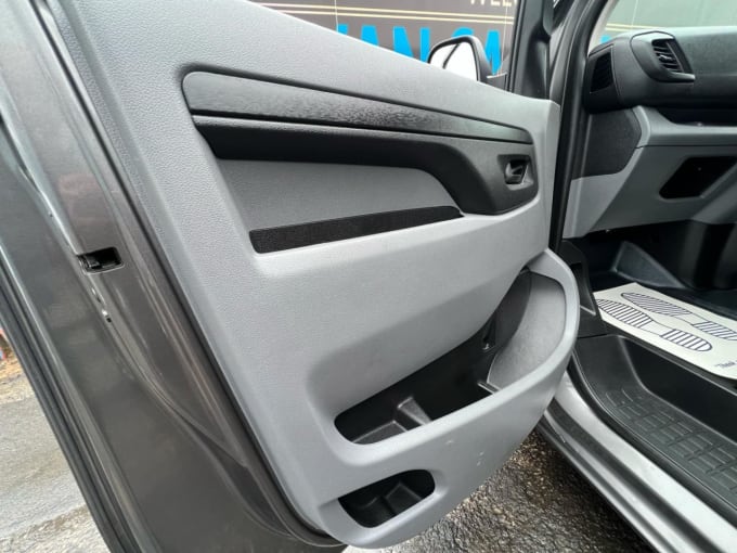 2025 Vauxhall Vivaro