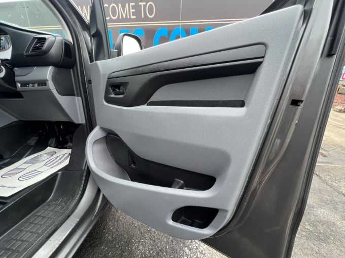 2025 Vauxhall Vivaro