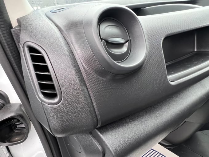 2025 Renault Trafic