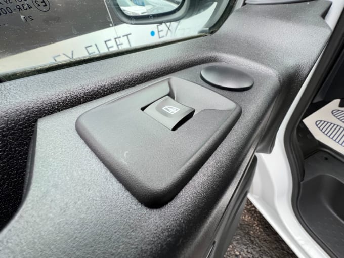 2025 Renault Trafic